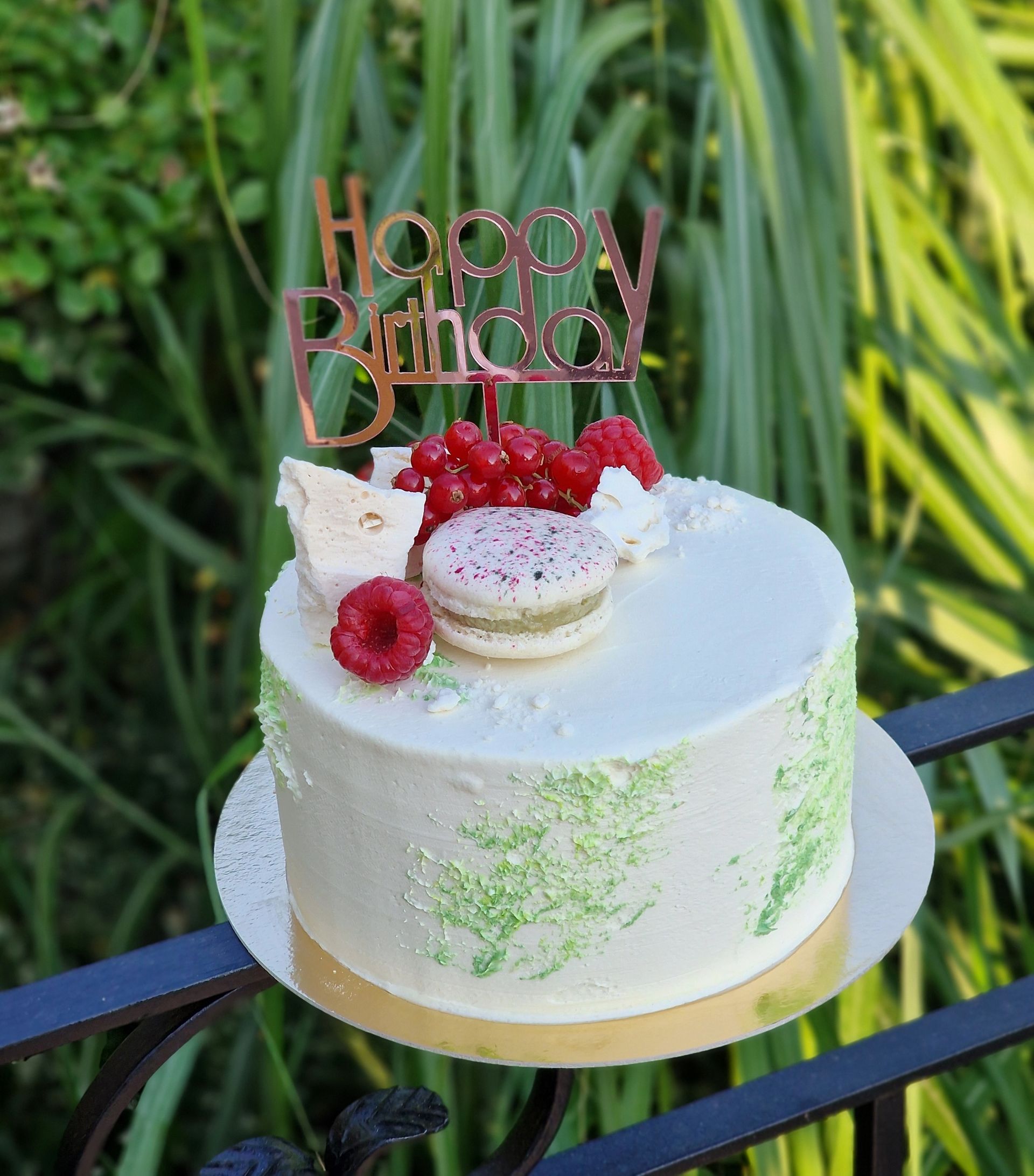 Különleges díszítésű tortáink