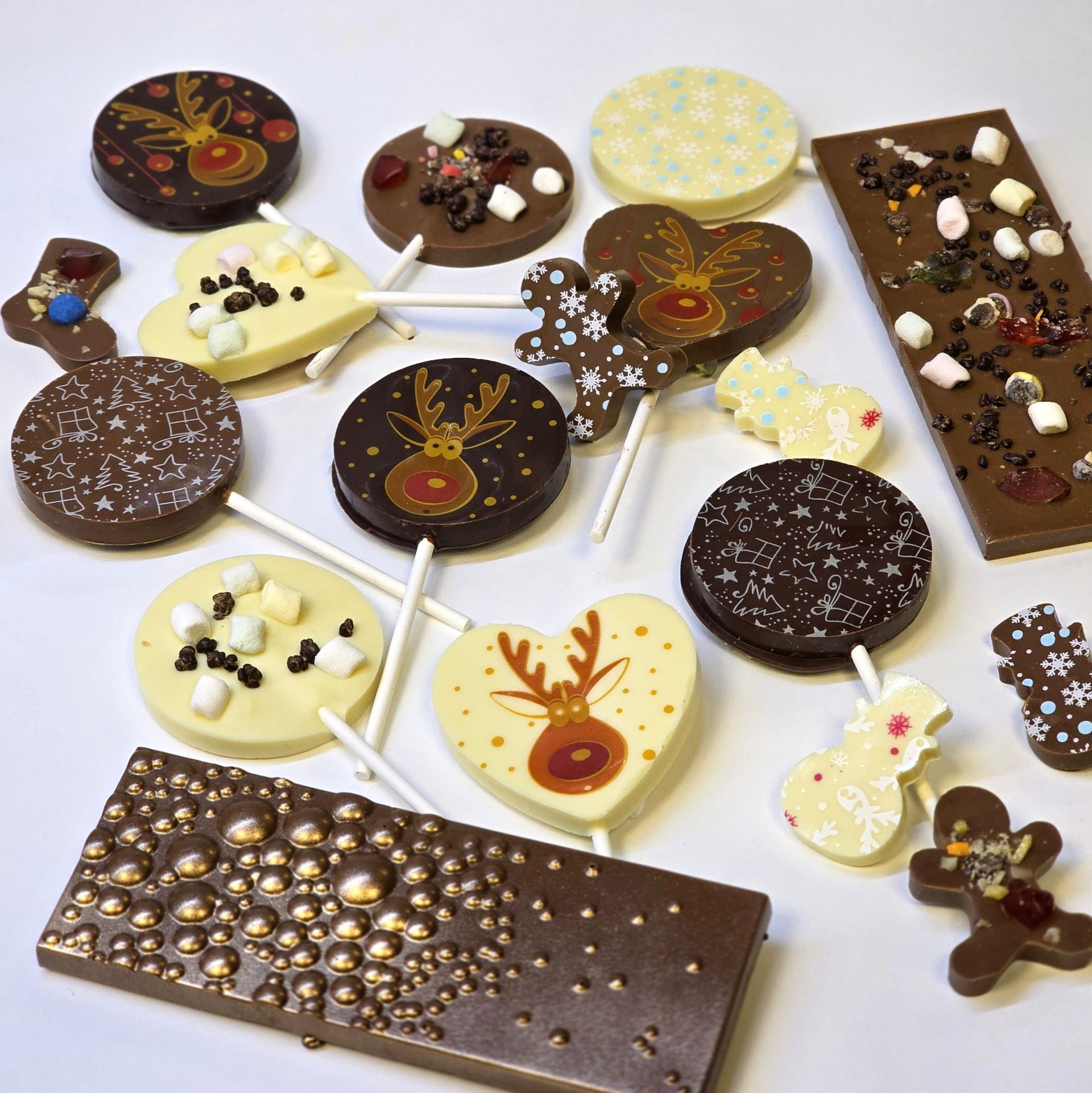 Csokoládék, bonbonok (szezonális)